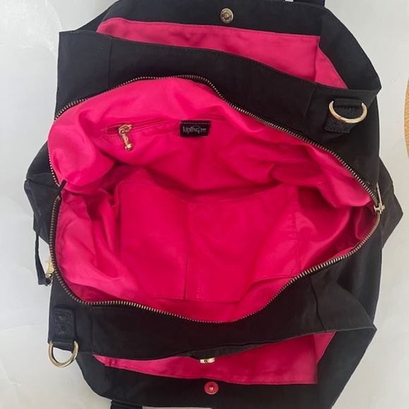 Kipling Kellyn , Black Patent & Nylon Bag - Picture 7 of 7